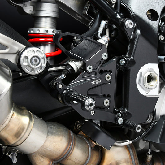 Estriberas Bonamici Racing ajustables - BMW S 1000 RR - M 1000 RR - S100 R - M 1000 R 2021 - 2025