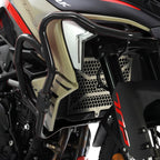 Defensas Adventure R&G de aluminio negro para Benelli TRK 702 y TRK 702X 2023-2024 montadas en moto
