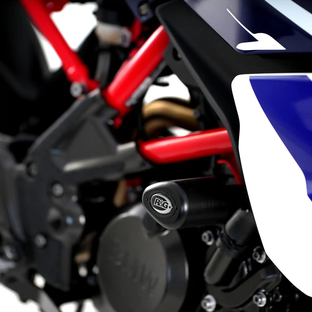 Detalle acabado superficie tope de caída R&G color blanco para G310R