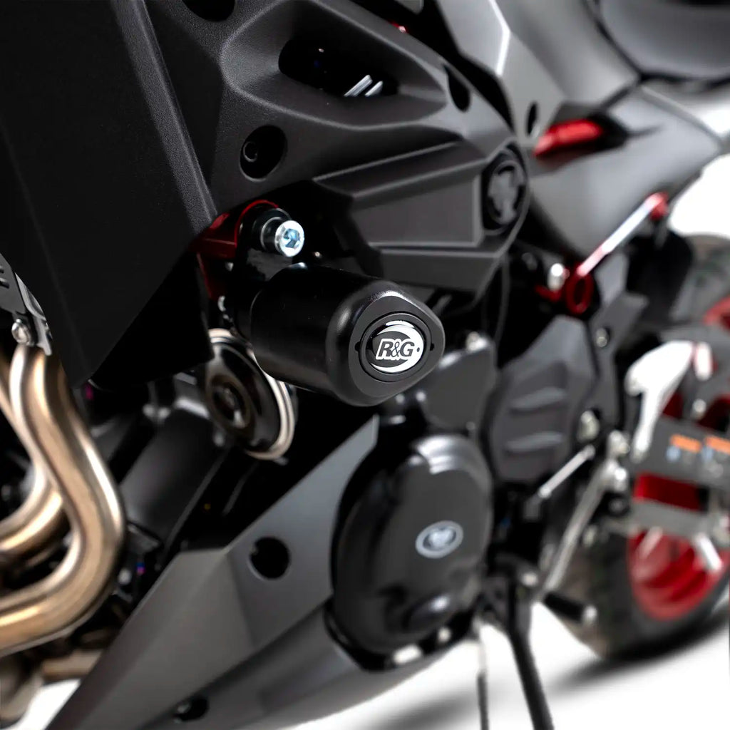 Topes de Caída R&G Aero montados en Kawasaki Z500 2024 color negro