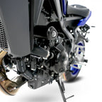 Topes de Caída R&G Aero montados en Yamaha MT-09 2024 color negro
