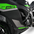 RG Racing Aero Bobbin negro montado en Kawasaki Ninja ZX6R 2024