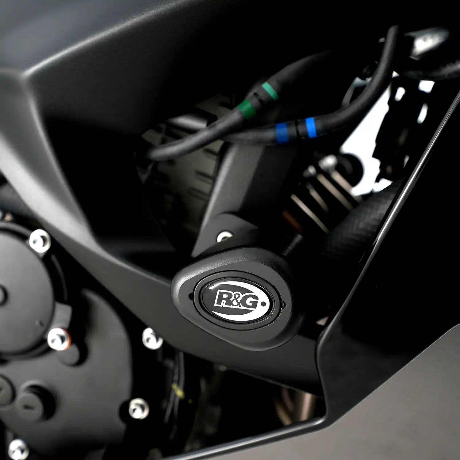 Crash protector RG Racing Aero style acabado profesional Kawasaki ZX6R