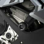 Detalle bobina cónica negra APEX Crash Protector BMW S1000RR lateral derecho