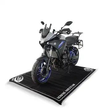 Detalle anclaje barra protección adventure R&G aluminio BMW R1250GS chasis motor