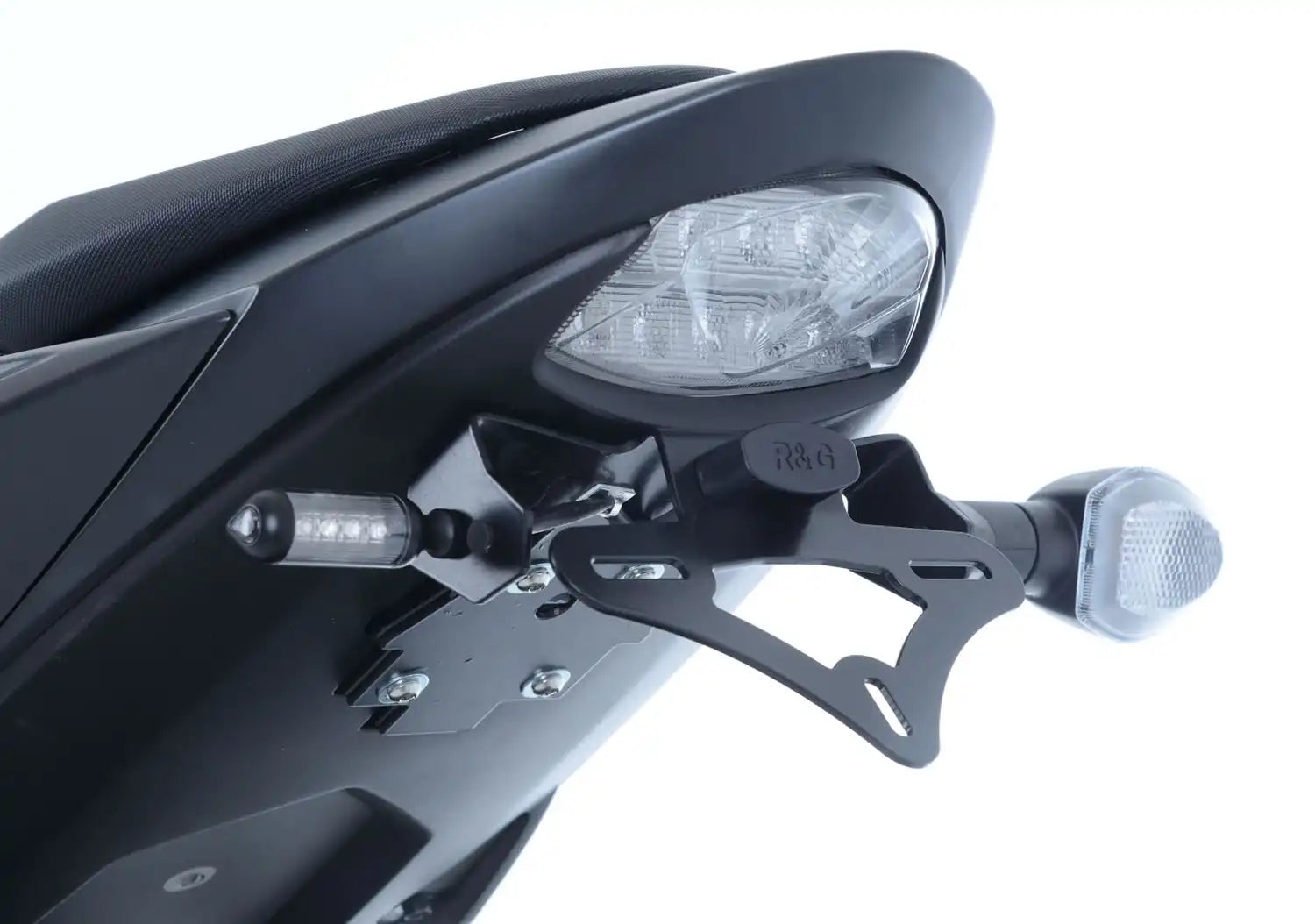 Comparación cola GSX-S750 con y sin eliminador guardafango R&G