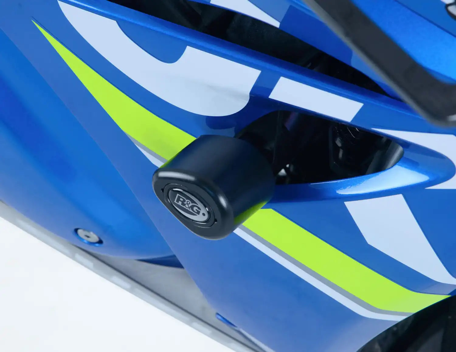 Comparativa tope Aero R&G negro versus blanco en Suzuki GSX-R1000R