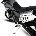 Comparativa rieles laterales R&G negro vs plata instalados en Yamaha Ténéré 700 World Rally