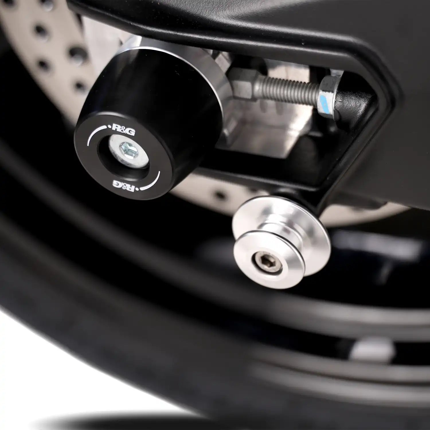 Bobbin APEX reemplazable HDPE negro en basculante Aprilia RS660 2025