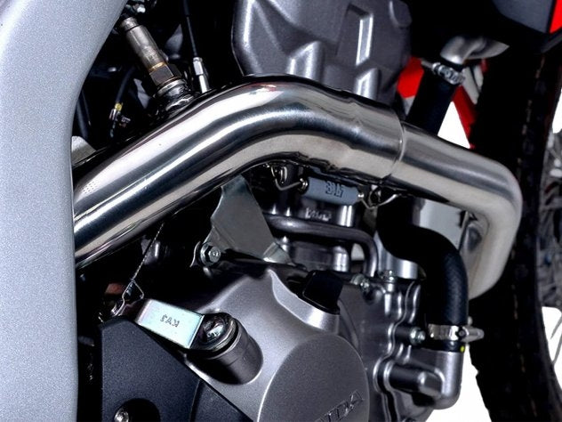 Sistema completo Yoshimura RS-12 para Honda CRF 300 Rally vista lateral