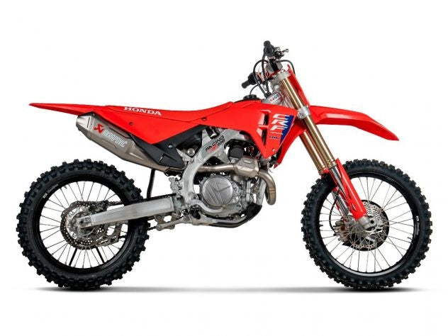 Sistema completo Evolution Line Akrapovic montado en Honda CRF 450 RX 2025