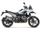 Detalle construcción titanio aeroespacial escape Akrapovic R 1300 GS logo grabado