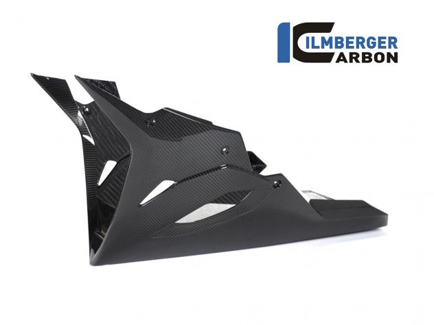 Detalle construcción carbono autoclave tanque Ilmberger S1000RR pista