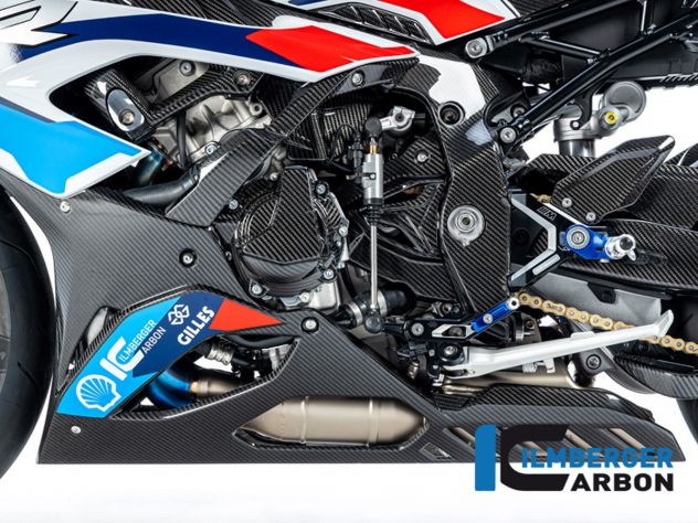 Detalle costuras weave carbono autoclave Ilmberger bajo tank BMW