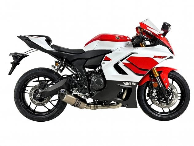 Escape completo Termignoni Relevance titanio montado en Yamaha R7 vista lateral derecha