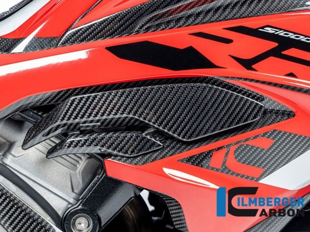 Detalle tejido carbono auténtico deflector Ilmberger S1000RR con acabado brillante