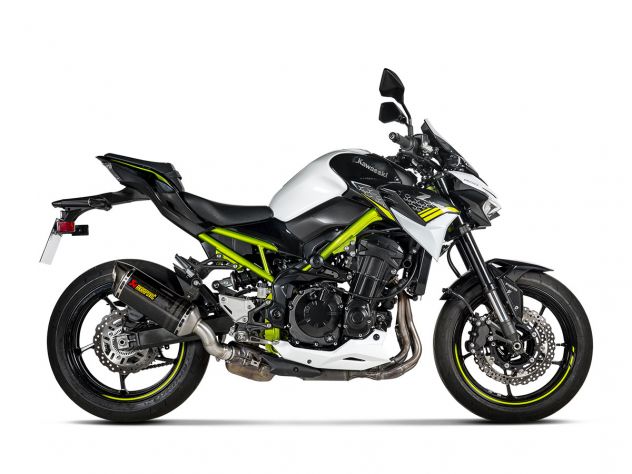 Escape Slip-On Akrapovic carbono Kawasaki Z 900 A2 vista lateral completa