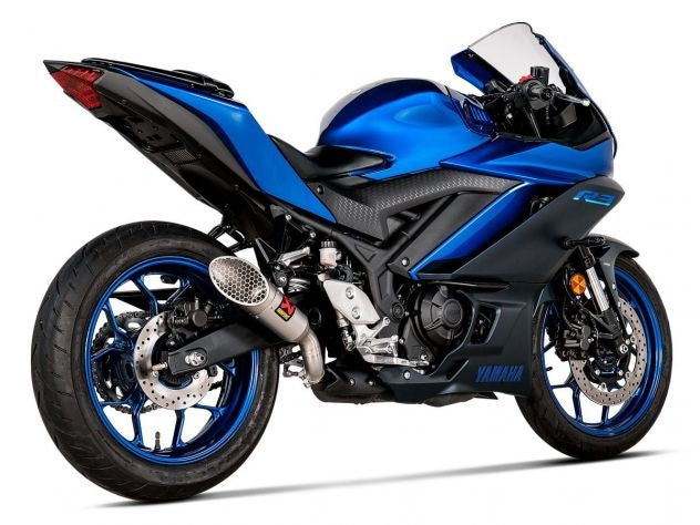 Terminal escape Akrapovic slip-on MT-03 acabado titanio premium