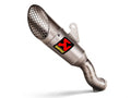 Sistema escape Akrapovic para Yamaha MT-03 detalle construcción titanio