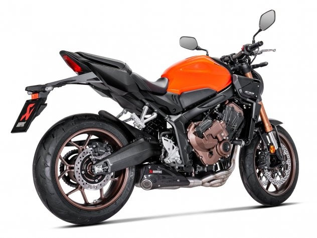 Salida escape Akrapovic acero inoxidable CB650R 2026 diseño integrado carenado