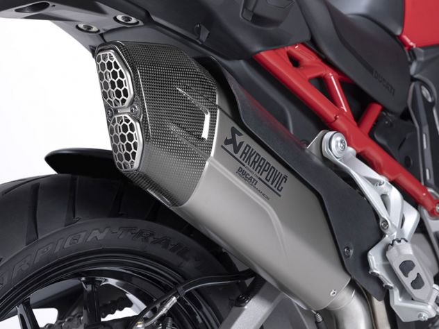 Silenciador titanio con tapa carbono Akrapovic Multistrada V4 Rally