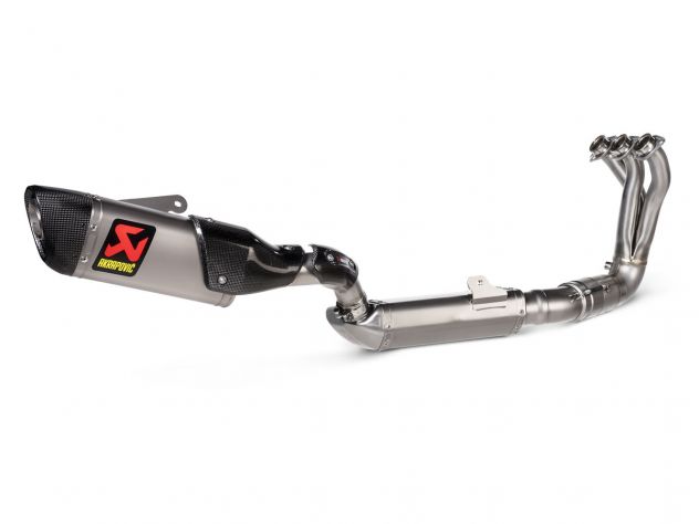 Escape Akrapovic Racing Line titanio Yamaha Tracer 9 GT vista lateral