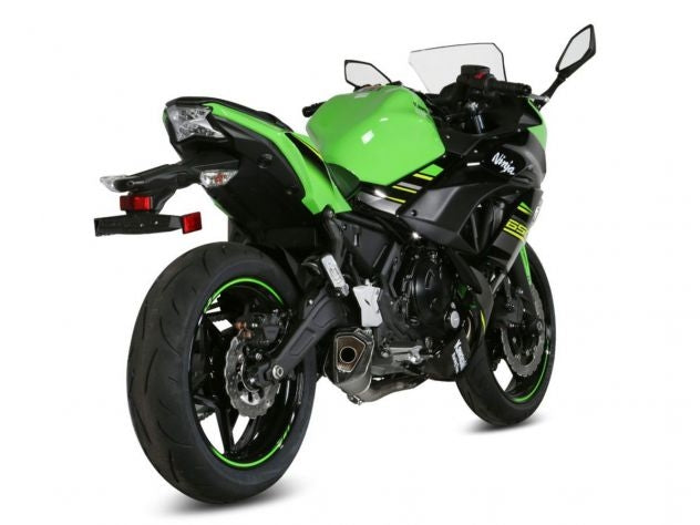 Terminal carbono Mivv Delta Race montado en Kawasaki Ninja 650