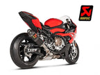 Detalle construcción carbono escape Akrapovic S1000RR racing
