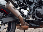 Escape Spark Grid-O titanio montado en Kawasaki Z900 2020-2024 vista lateral