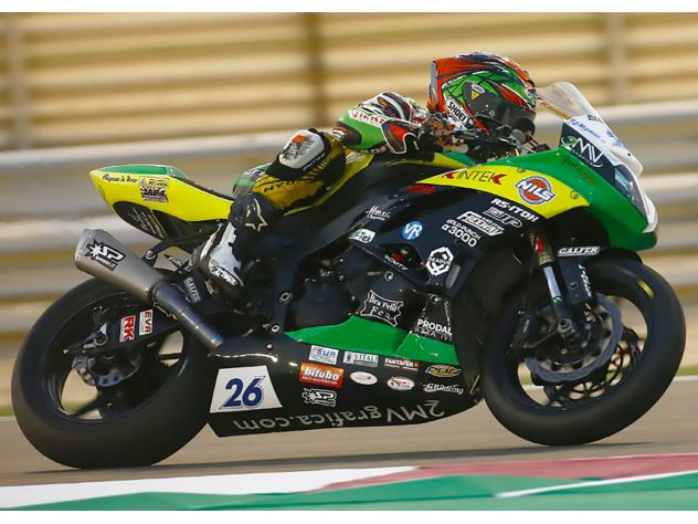 Sistema completo Spark Konix montado en Kawasaki 636 configuración racing