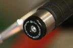 Bar End Slider R&G instalado en manillar KTM Duke detalle montaje