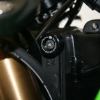 Imagen referencial Protector de Radiador R&G PRO, diseño universal hexa para motos deportivas Kawasaki