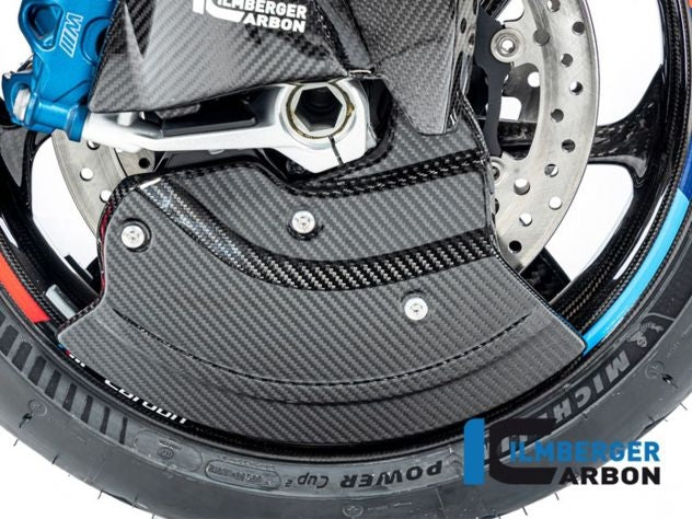 Detalle acabado brillante fibra de carbono Ilmberger cubiertas rueda BMW S1000