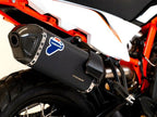 Detalle camisa de titanio negro tratado térmicamente Termignoni para KTM 890 Adventure