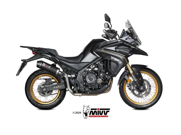 Escape Mivv Oval Black Satin con tapón carbono montado en CFMOTO 700 MT 2024