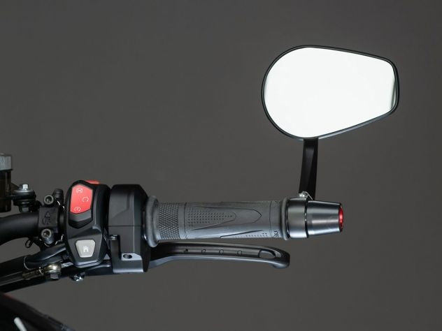 Espejos Lightech SPEAL035 instalados Yamaha MT-10 2023 conjunto completo visibilidad optimizada