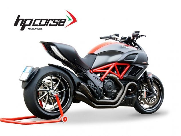 Detalle terminal Hydroform HP Corse acero inoxidable negro mate