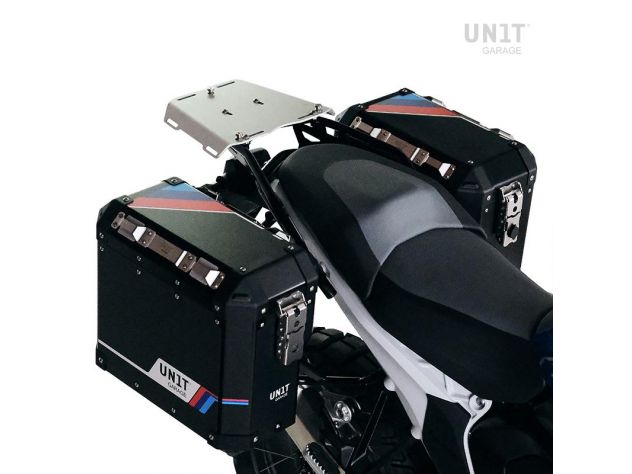 Manijas pasajero ergonómicas integradas estante Unit Garage R 1300 GS primer plano
