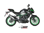 Escape Mivv AK-1 titanio carbono montado en Kawasaki Z 500 2024
