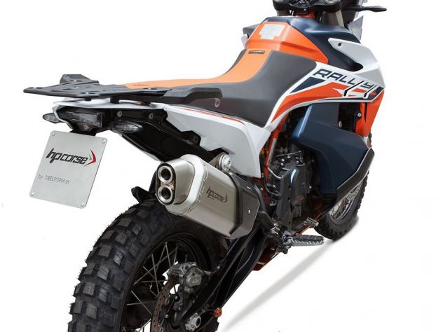 Vista lateral escape HP Corse 4-Track R acero satinado KTM Adventure 890