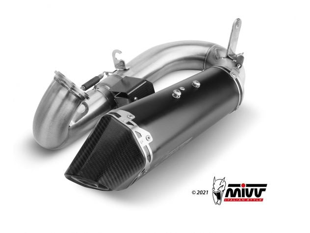 Escape Mivv Delta Race Negro Carbono montado en Ducati Streetfighter V2 2022-2024
