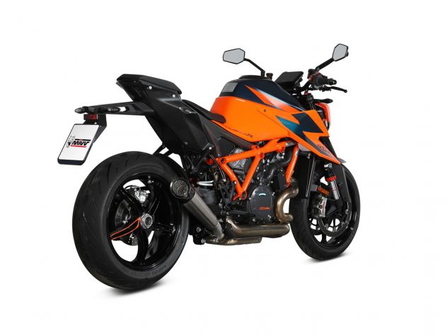 Escape Mivv X-M5 titanio carbono montado en KTM 1290 Super Duke R