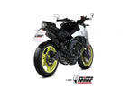 Detalle base carbono sarga 3K y DB killer integrado escape Mivv CFMOTO 650 NK