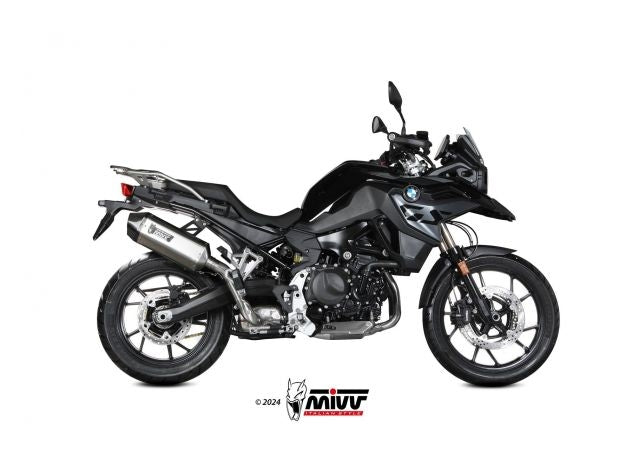 Vista lateral escape Mivv Speed Edge homologado Euro 5 para BMW F 900 GS adventure