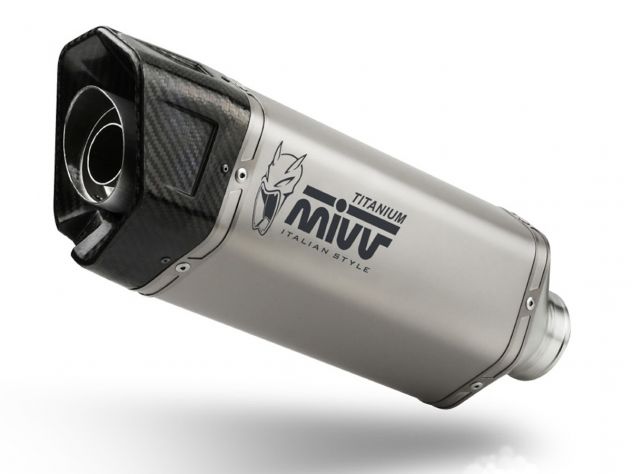 Escape Mivv SR-1 titanio hexagonal montado en Triumph Speed Triple 1200 RR