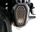 Escape Termignoni titanio negro montado en BMW R 1300 GS Adventure 2024 vista lateral derecha
