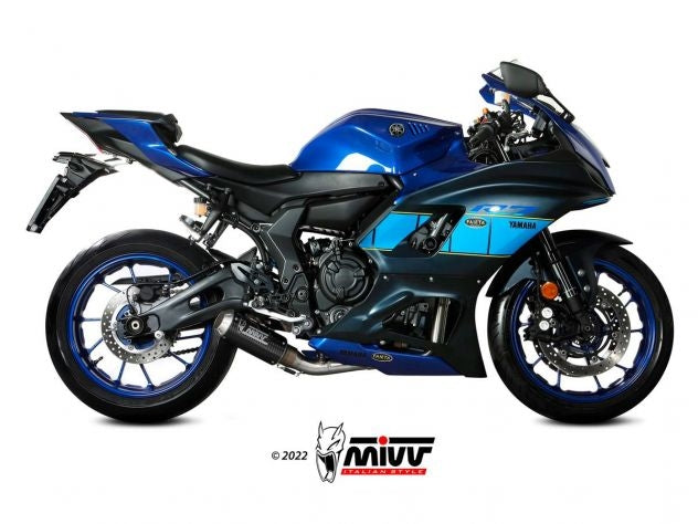 Detalle cuerpo de carbono brillante escape Mivv MK3 con rejilla protectora