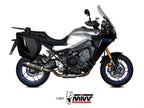 Escape completo Mivv Oval carbono montado en Yamaha Tracer 9 con copa de carbono y rendijas deportivas
