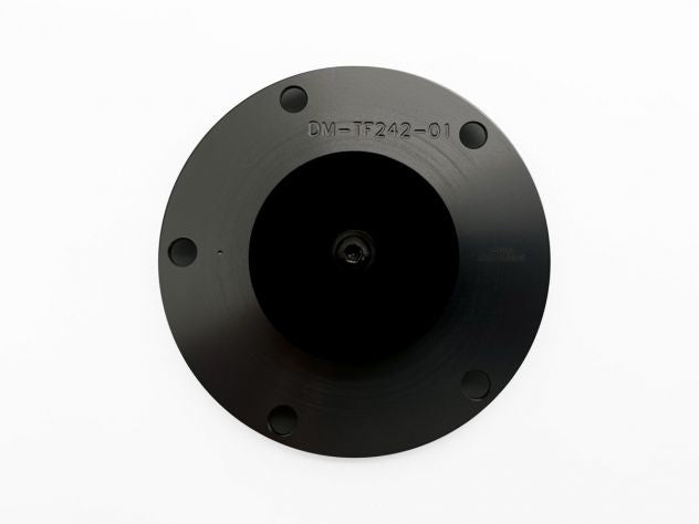 Comparación tapón original vs Rizoma Ducati Performance acabado premium