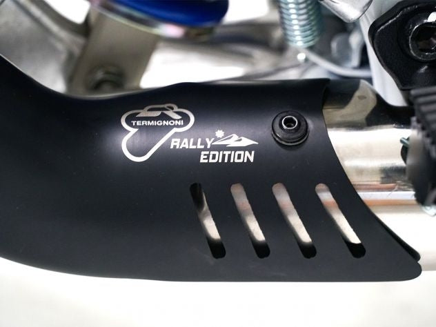 Grabado logo Termignoni terminal titanio Africa Twin 1100 racing